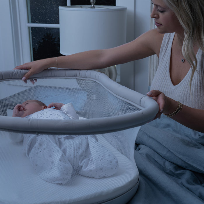 HALO Innovations, Inc. HALO® Bassinest® 3.0 Soothing Swivel Sleeper